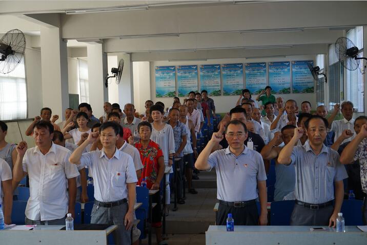 不忘初心 重建家園